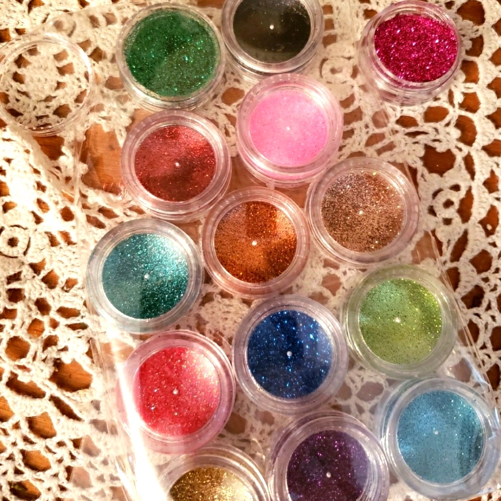 DIY 14 JARS OF FINE GLITTER.
